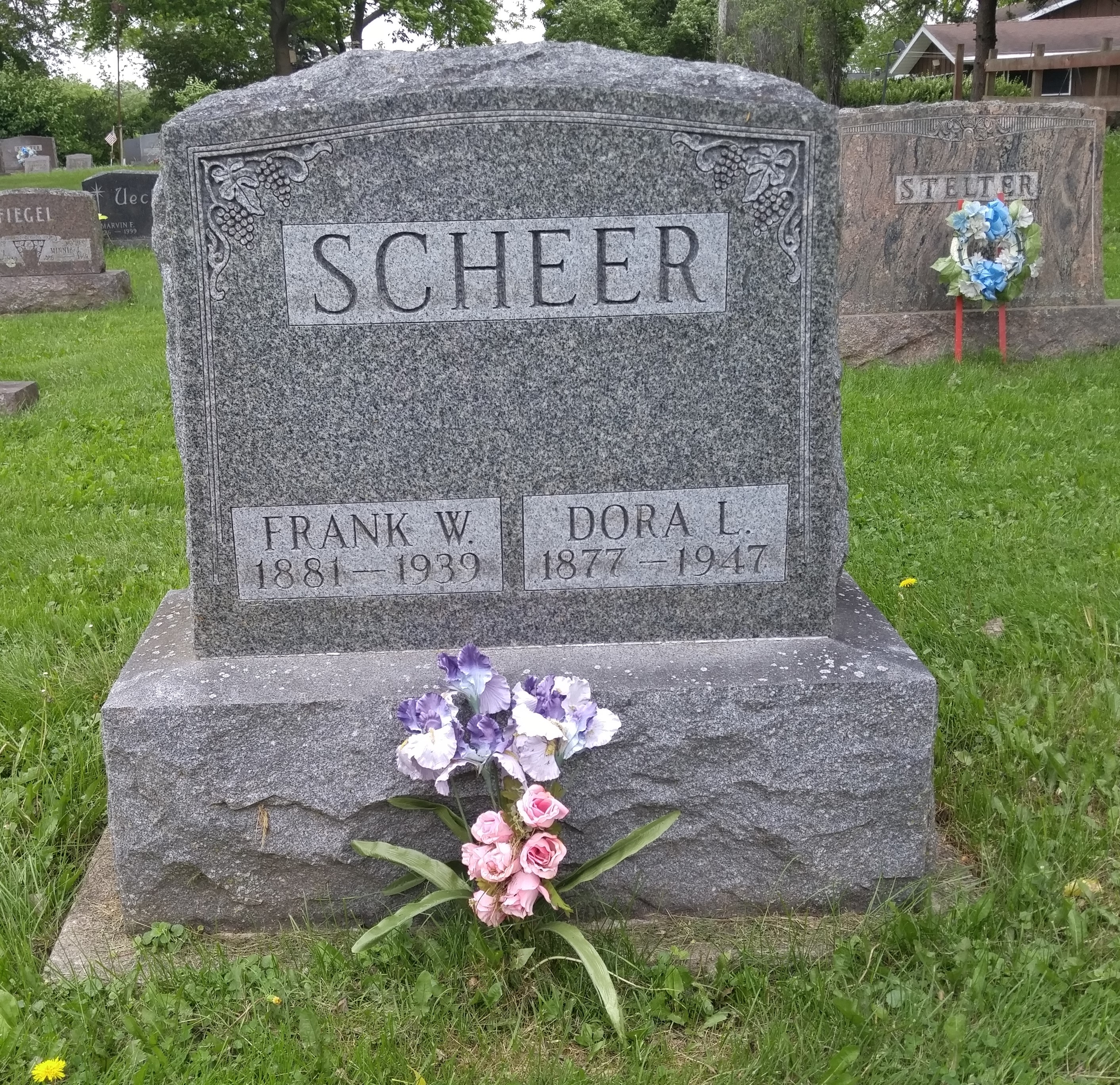 Frank and Dora Scheer Headstone